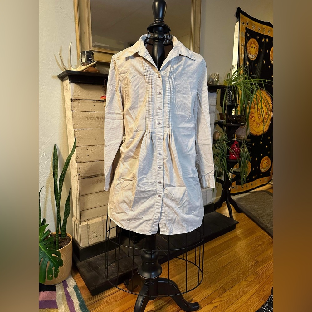 Women’s Apt 9 Large tan striped Tunic button down